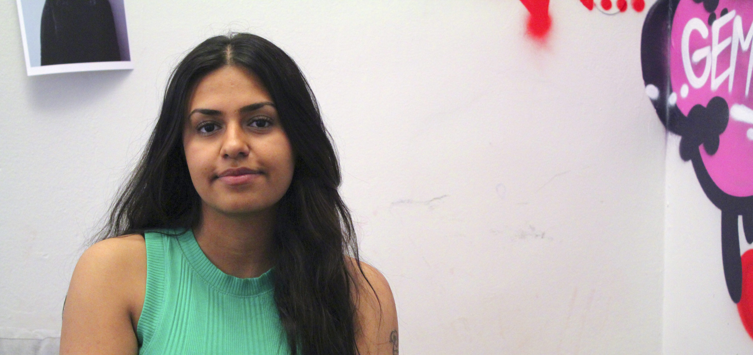 Bild på Sanna Rezai, ungdomsledare i verksamheten Elektra i Göteborg.